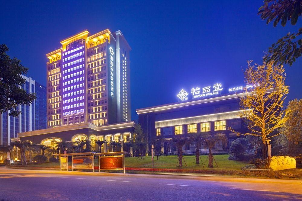 Royal Oriental Garden Hotel Nanchong Exterior foto